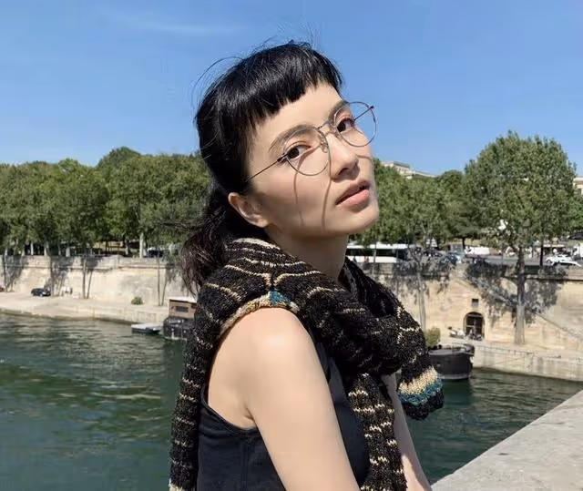 知名港星生完三胎復出!自曝一家五口確診,小女兒當時僅兩個月大