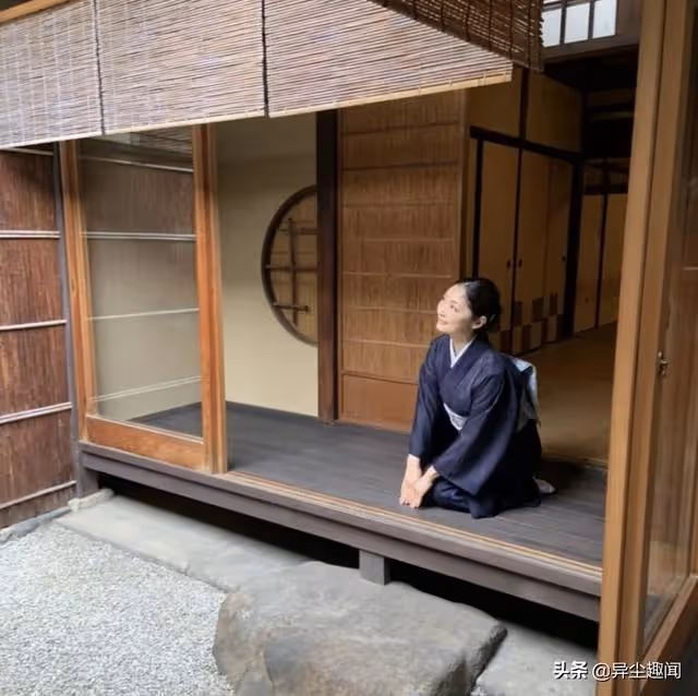 日劇女王化身和服美人宛如一幅畫,常盤貴子50歲美貌凍齡驚呆網友
