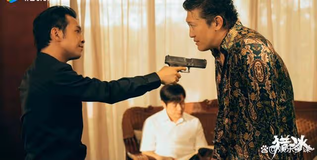 獵冰:中叔為救黃宗偉中槍身亡,死前說出三胞胎身世,葉阿蘭瘋了