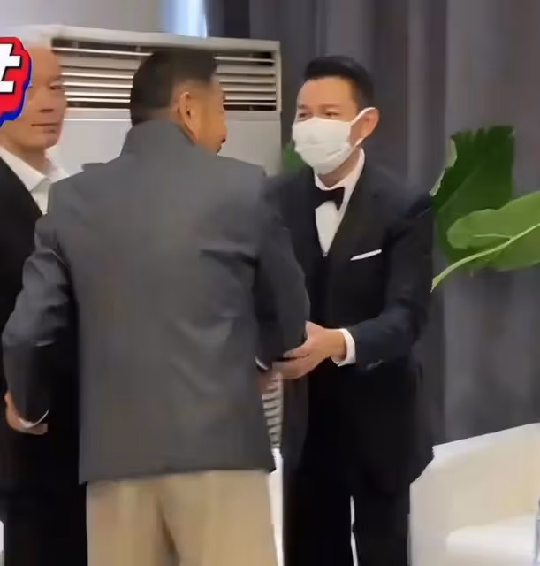 這一次,37歲的張小斐展現了她在內娛的「江湖地位」