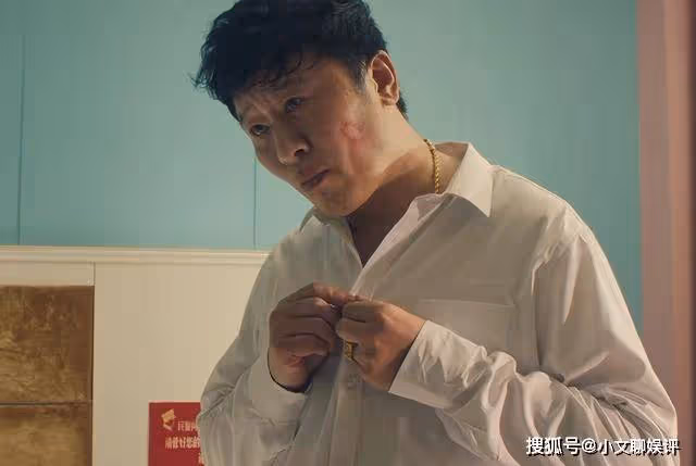 《獵冰》黃宗偉的精明計算,為何在賀鴻章這裡頻頻失手?