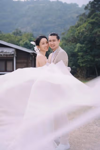 恭喜!41歲TVB性感女星3月結婚!大曬唯美婚紗照!爆未婚夫嫌不性感