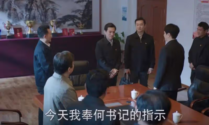 《江河日上》:首播,從小吃街下手,鄭寒江上任第一把火,太高明