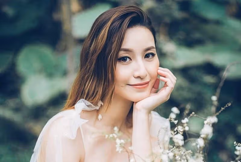 TVB美女蘇可欣宣布離巢,轉行做空姐,因豐滿身材被開價20萬包養