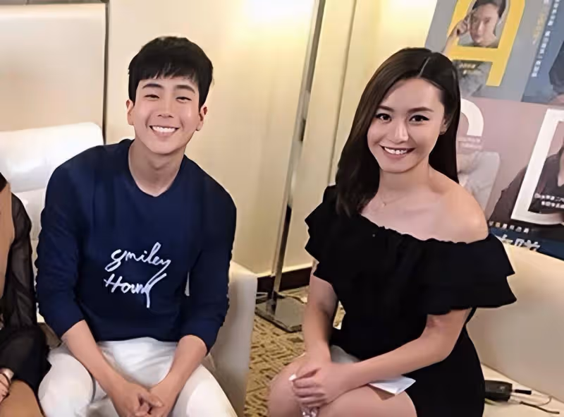 TVB美女蘇可欣宣布離巢,轉行做空姐,因豐滿身材被開價20萬包養