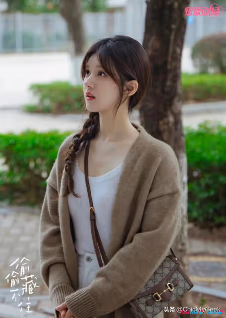 內娛頂流女星排行!唐嫣、劉詩詩殺回,楊冪難撼動