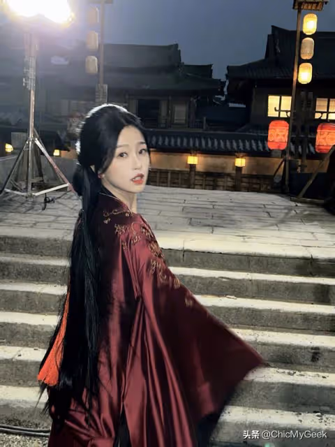 內娛頂流女星排行!唐嫣、劉詩詩殺回,楊冪難撼動
