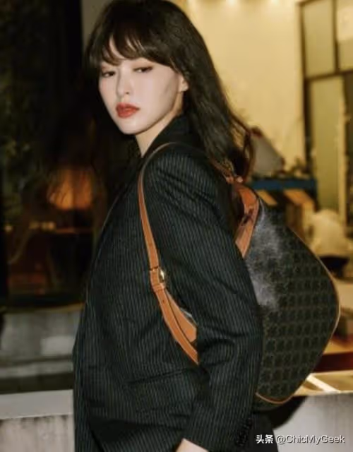 內娛頂流女星排行!唐嫣、劉詩詩殺回,楊冪難撼動