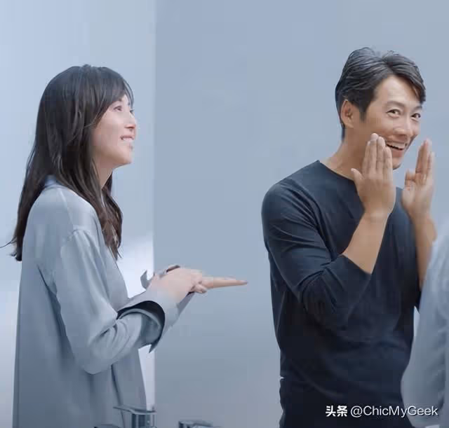反町隆史、松島菜菜子世紀同框!結婚23年首度幕前合體