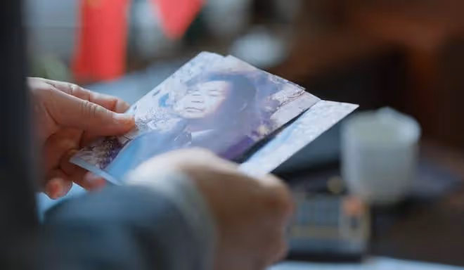 《江河日上》首播太高能,副市長自殺,鄭寒江空降為何集體反對?
