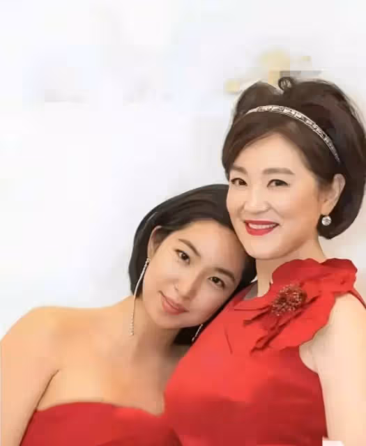 林青霞一家五口全家福,三個女兒完全繞開了她的優良基因!