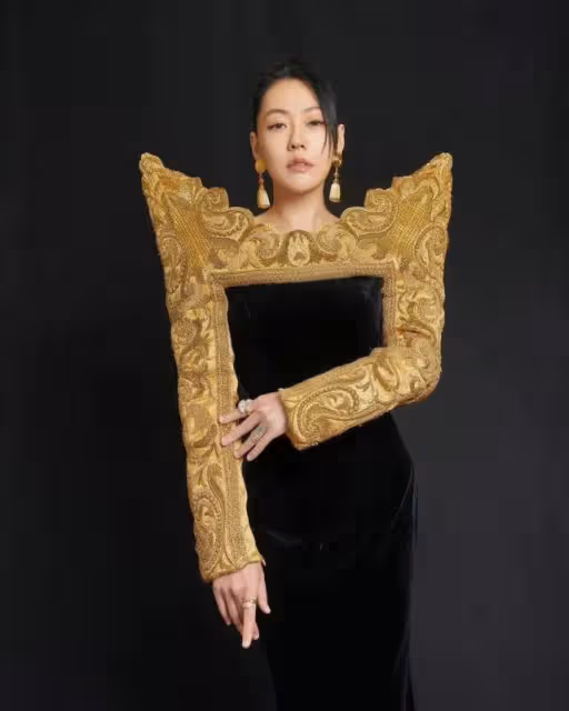 小S真把自己當女王!金鐘獎紅毯禮服數她高調,林志玲老公來撈金