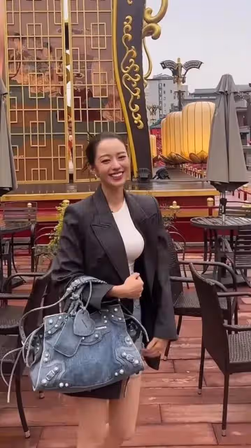 郎朗老婆生娃後像換個人!扎馬尾髮際線堪憂,沒了芭比身材很一般