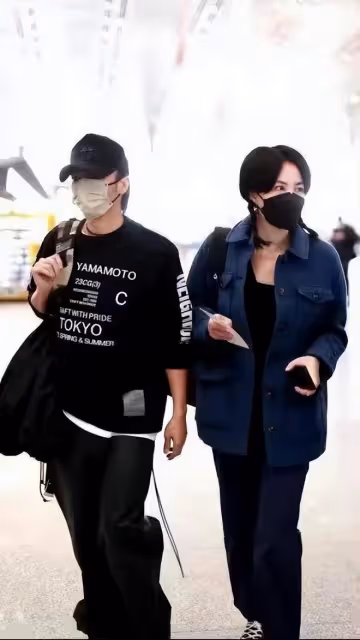 不愧是親兒子!謝霆鋒帶長子度假,時隔10首與長子同框,臉似複製