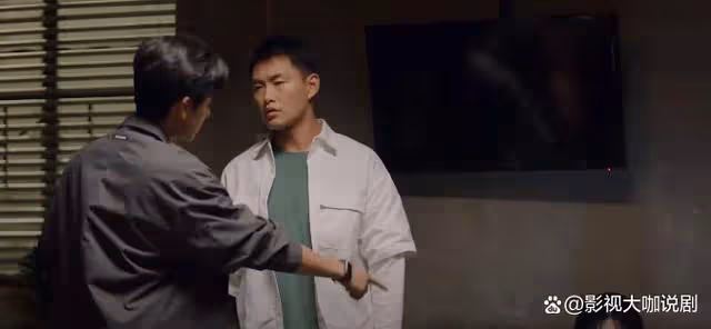 看懂張弛的無腦行為，才知與其反目成仇