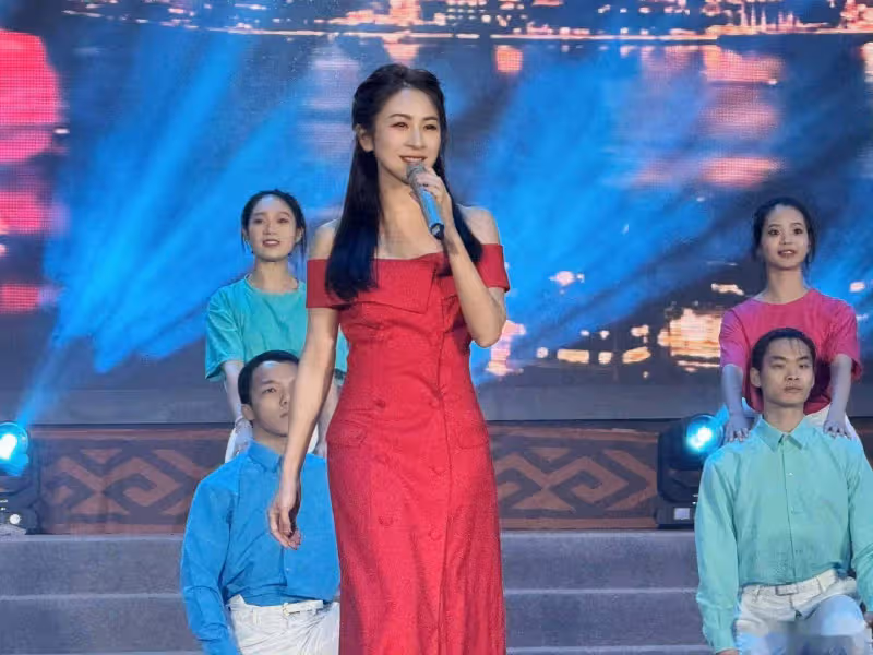 TVB「御用丫鬟」李焯寧曬近況!任廣西政協委員,跨界做女強人