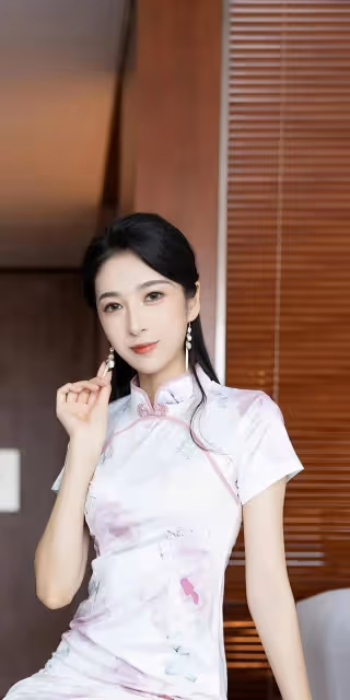 從古典到現代,旗袍裙,東方時尚的永恆語言