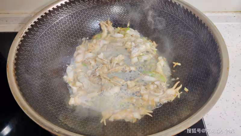 雞蛋和它天生一對!花小錢,煮出一份天下第一鮮,鮮美肥嫩,春日一口鮮到了家