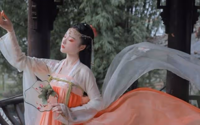 夫妻倆有一人是此屬相,子女日後福緣深厚,財祿不缺