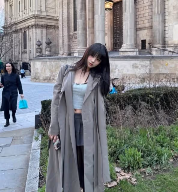 汪峰女兒小蘋果近照曝光，風格大變！網友：從高級美淪為普通美？