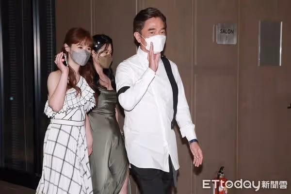 吳宗憲罕見同框「神秘三女兒」！　公開高顏值正臉