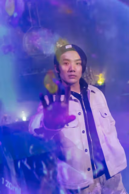 花之舞光影展倒數計時　歌手徐暐翔聞奇香大讚：真的很放鬆