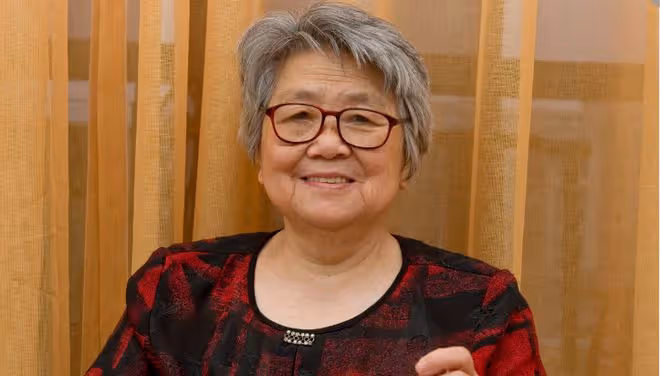 老人為兒子買房每月還房貸,大齡女兒卻被兒媳趕走,無奈收回房子
