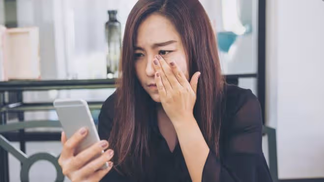 35歲女人哭訴:最後悔的事情就是,婚後沒跟男閨蜜保持距離