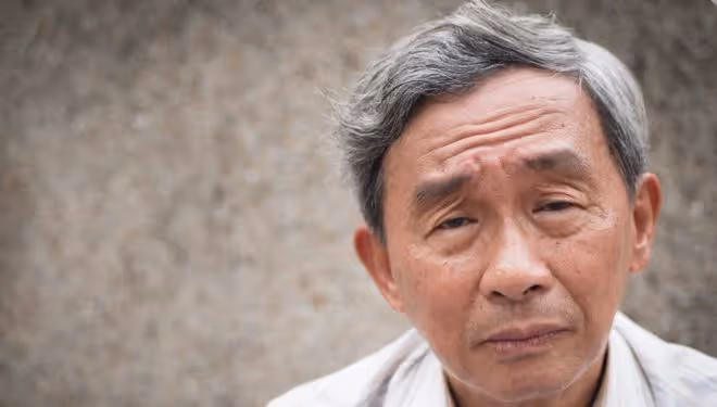 69歲老人傾訴:每月7千退休金,換了多個保姆,都被我炒掉了