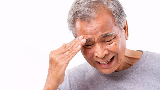 69歲老人傾訴:每月7千退休金,換了多個保姆,都被我炒掉了