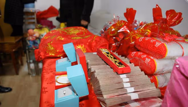 女婿,讓我兒子娶你妹,咱們成為一家人女婿:我家也要88萬彩禮