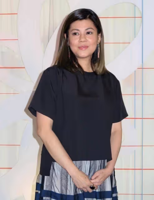 TVB前當家花旦梁藝齡罕現身！58歲狀態大勇，獲封最美「任盈盈」