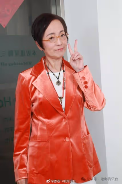 苑瓊丹全身心帶貨息影5年！笑談跟家燕姐陳年拍劇恩怨