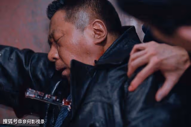 南來北往:賈金龍不知,年近60歲的馬魁中刀之後,為何一言不發?