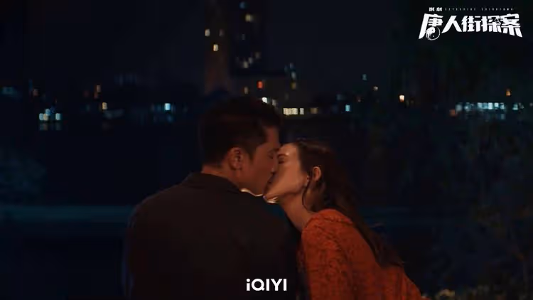 驚心動魄的愛情！　《唐探》邱澤難忘與張鈞甯曖昧頂樓之吻