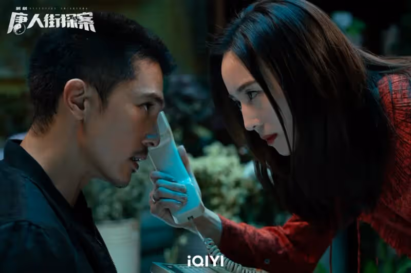 驚心動魄的愛情！　《唐探》邱澤難忘與張鈞甯曖昧頂樓之吻
