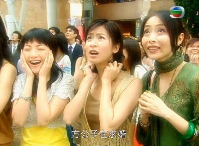TVB前「御用丫鬟」變內地政協委員!大曬開會照!坐第一排顯眼