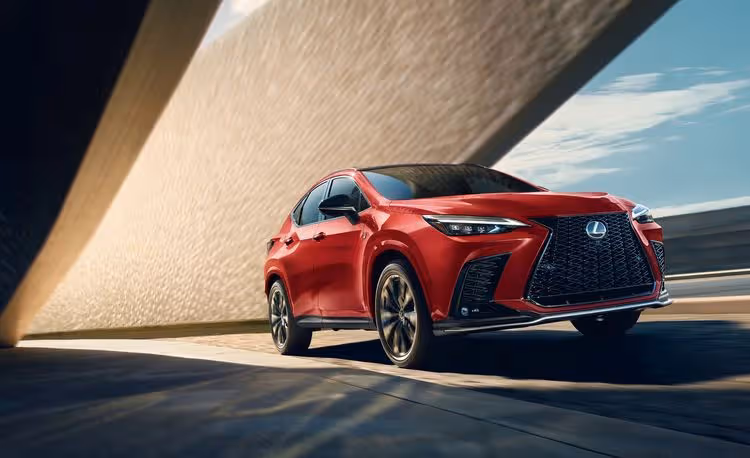Lexus今年累計掛牌近5000輛新車　穩坐豪華品牌銷售冠軍