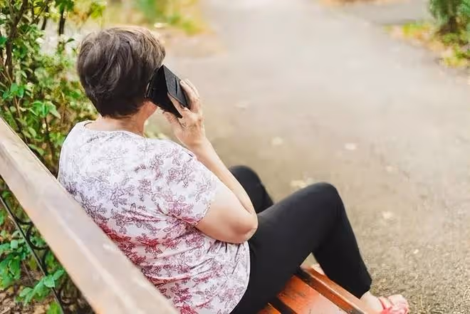 在兒子家過年我受盡冷眼,心寒後悄悄離開,第二天才被兒子發現