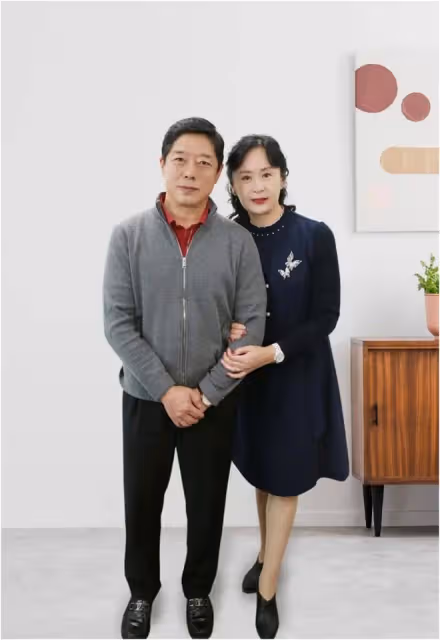 張繼科媽媽近照真驚艷!年過60歲端莊優雅風韻猶存,氣質不輸明星