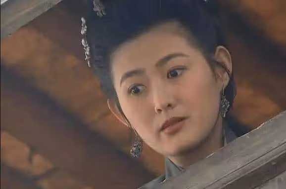 她被譽為「最美潘金蓮」,曾與潘長江春晚同台,今48歲風韻猶存