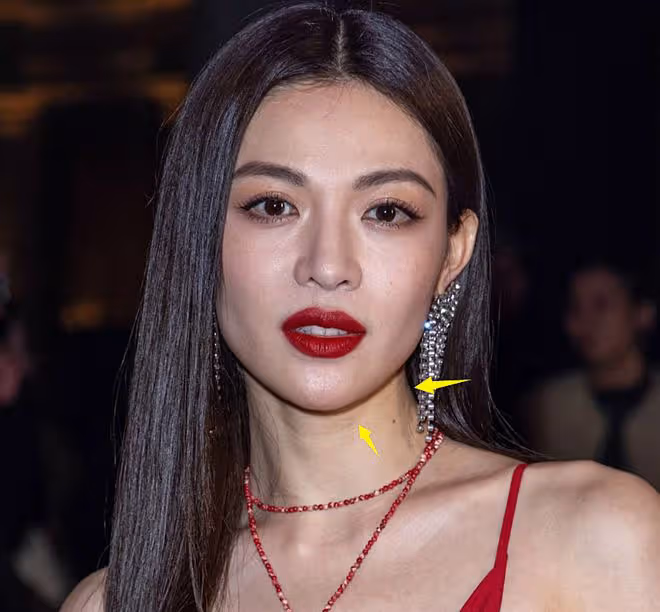 外媒時裝周生圖:鍾楚曦腋下髒兮兮,楊冪長痘,任嘉倫又白又瘦