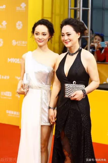 這些明星竟然是母女關係,真是藏的太深了,之前還真不知道