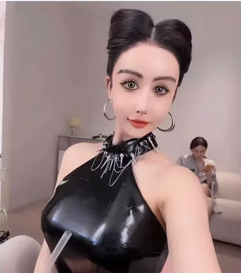 娛樂圈又曝一大瓜，內娛又有孩子了，評論區猜測一片
