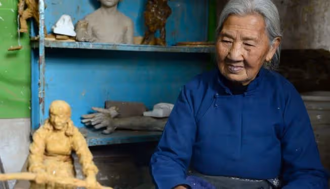 85歲老人哭訴:人活太久不是福,反而遭罪