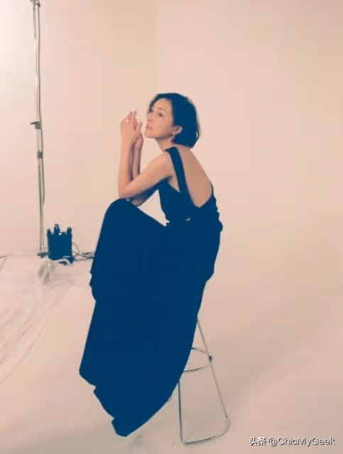 43歲廣末涼子離婚自立門戶回歸,此前因不倫戀被雪藏!