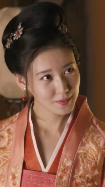 她是娛樂圈「最乾淨」女演員，出道25年零緋聞，丈夫身份至今成謎