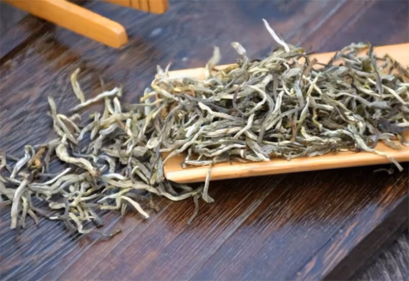 白毫銀針屬於高檔茶嗎？教大家區分白毫銀針高中低檔次的小技巧