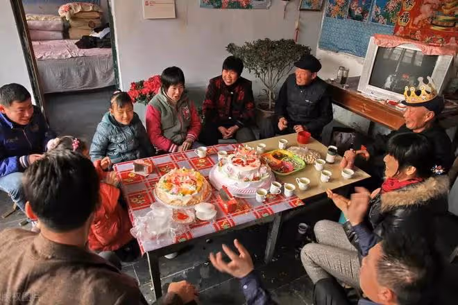 80平方陪嫁房,婆家6口人住進來,老公再提要求,我直接賣掉房