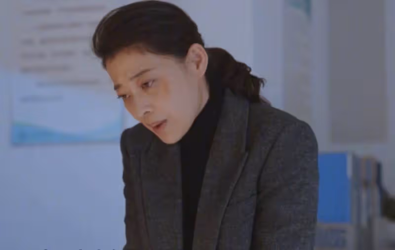 《江河日上》《別對我動心》各看4集,一個已棄,一個看上癮